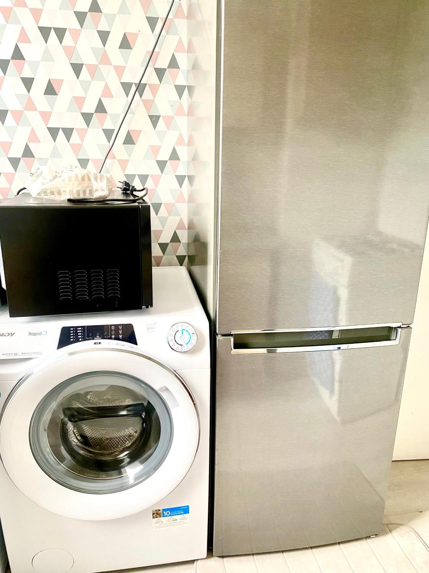 Apartment De 3 *
